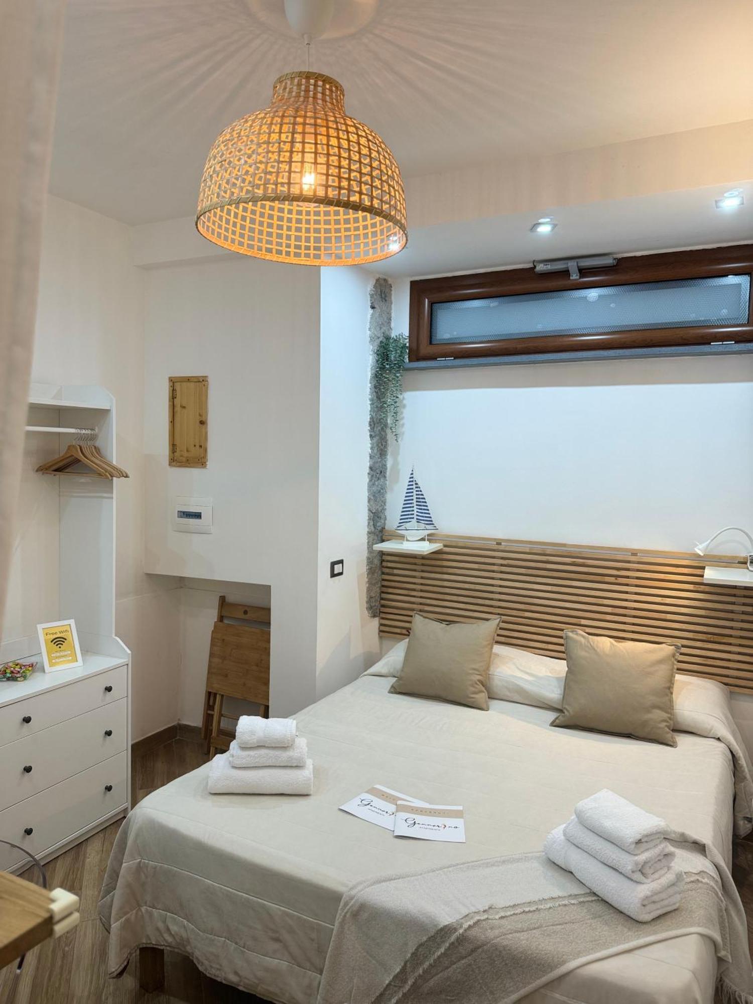 Appartement Casa Gennarino à Naples Extérieur photo